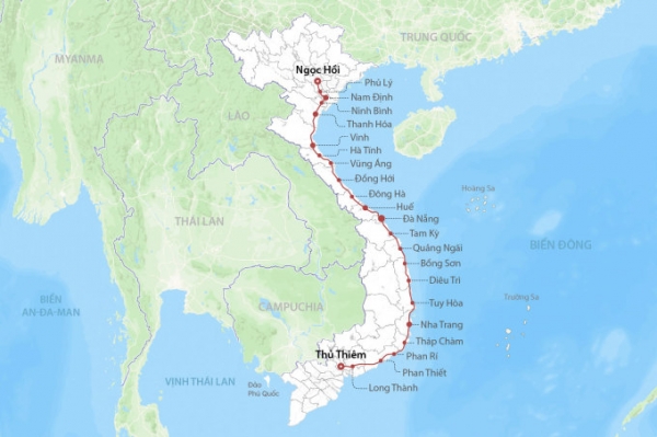 베트남 북남고속철도는 총사업비 1700조동(650.4억달러)의 사상 최대 규모 인프라 투자 사업으로, 하노이 응옥호이역부터 호치민 투티엠역까지 20개 성·시를 통과하는 길이 1541km, 설계속도 350km/h, 여객중심 복선으로 건설된다. 완공시 국토 종단에 소요되는 시간은 5시간으로, 북부-중부-남부지방이 일일생활권으로 연결된다. (그래픽=VnExpress/Dang Hieu)
