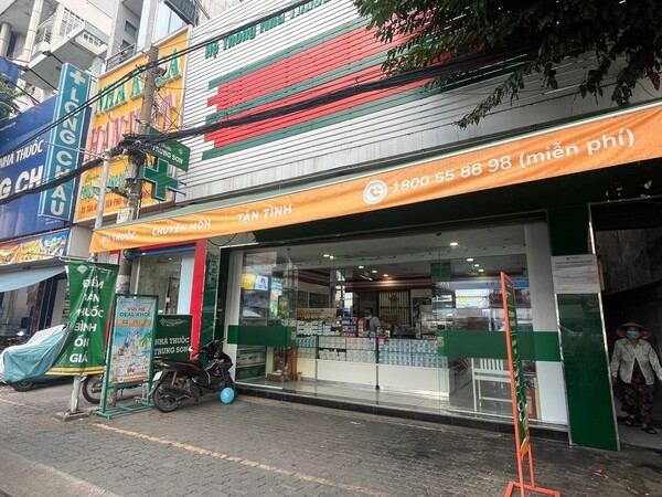 호치민시 7군에 위치한 중선파마 체인 약국 중 한곳의 모습. (사진=이승윤)