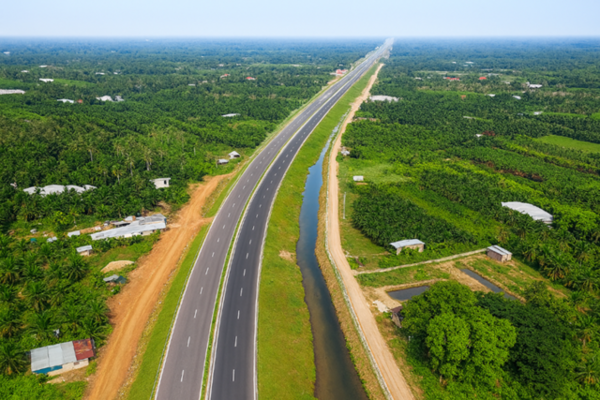 동부건설이 수주한 베트남 '미안~까오랑 도로 건설사업' 조감도. 총연장 26.6km 구간에 걸쳐 왕복 4차로 도로와 18개 교량을 신설하고 연약지반 보강공사 등을 수행하는 프로젝트로 공사기간은 36개월이다. (사진=동부건설)