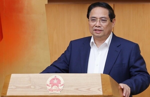 팜 민 찐 베트남 총리가 발언중인 모습. 이날 찐 총리는 마약으로 인한 사회적 피해를 최소화하기 위해 마약 중독자는 범죄자로 간주해야 한다며 마약 범죄 척결에 대한 강경한 입장을 재확인했다. (사진=VGP/Nhat Bac)
