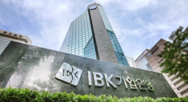 IBK기업은행은 9일 경기도 화성시 중소기업센터에서 ‘미국관세 대응 설명회’를 성황리에 개최한데 이어 16일 경남 창원, 23일 서울 구로에서 추가로 가질 예정이다. (사진=IBK기업은행)