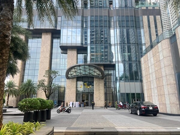 23일 사건 현장을 감식 중인 공안들의 모습. (사진=nld)