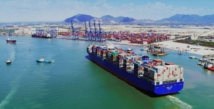 베트남, ‘美관세’ 불구 대미 수출 사상 최고치…10월 기준 1260억달러 전년比 28%↑